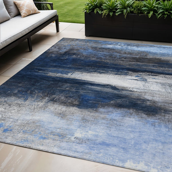 HomeRoots 5' x 8' Navy Blue Charcoal Ivory Abstract Rug - Stylish, Washable, Indoor/Outdoor Versatile Decor 629216