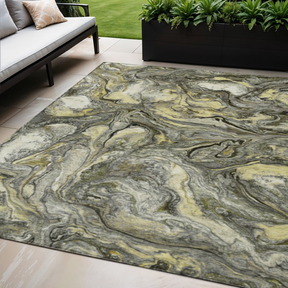 HomeRoots 5' X 8' Stylish Pewter and Gold Abstract Washable Area Rug for Indoor and Outdoor Versatility 629246