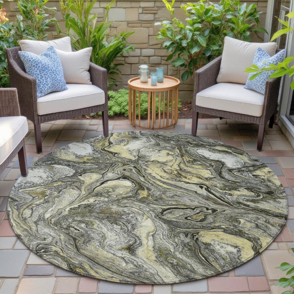 HomeRoots 8' Pewter and Gold Round Abstract Rug – Durable, Washable Design for Indoor & Outdoor Living Spaces 629247
