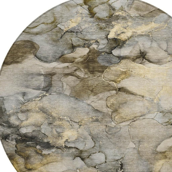 HomeRoots 8' Pewter and Gold Round Abstract Area Rug - Washable, Weather-Resistant, Stylish for Indoor & Outdoor Use 629277