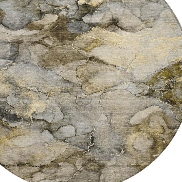 HomeRoots 8' Pewter and Gold Round Abstract Area Rug - Washable, Weather-Resistant, Stylish for Indoor & Outdoor Use 629277