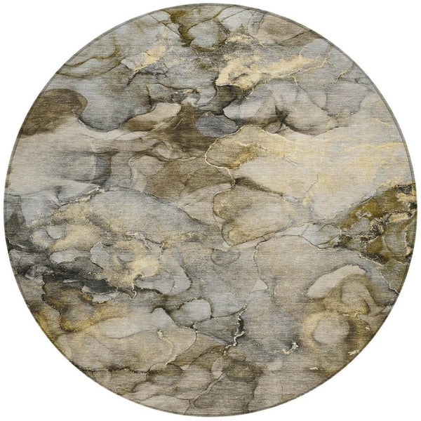 HomeRoots 8' Pewter and Gold Round Abstract Area Rug - Washable, Weather-Resistant, Stylish for Indoor & Outdoor Use 629277