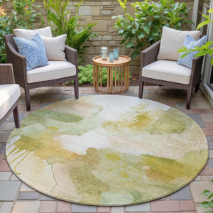 HomeRoots 8' Washable Round Area Rug in Fern Green, Gold, and Ivory – Stylish, Durable, Perfect for Indoor/Outdoor Use! 629295