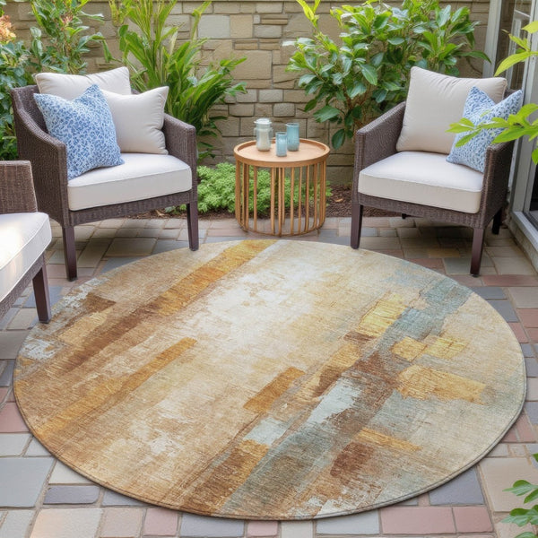 HomeRoots 8' Copper and Ivory Round Abstract Area Rug - Stylish, Washable & Durable for Indoor/Outdoor Use 629331