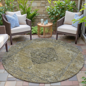 HomeRoots 8' Khaki & Beige Round Medallion Rug - Durable, Washable, Stylish Area Accent for Indoors & Outdoors 629361