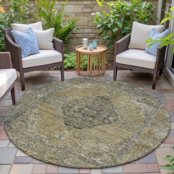 HomeRoots 8' Khaki & Beige Round Medallion Rug - Durable, Washable, Stylish Area Accent for Indoors & Outdoors 629361