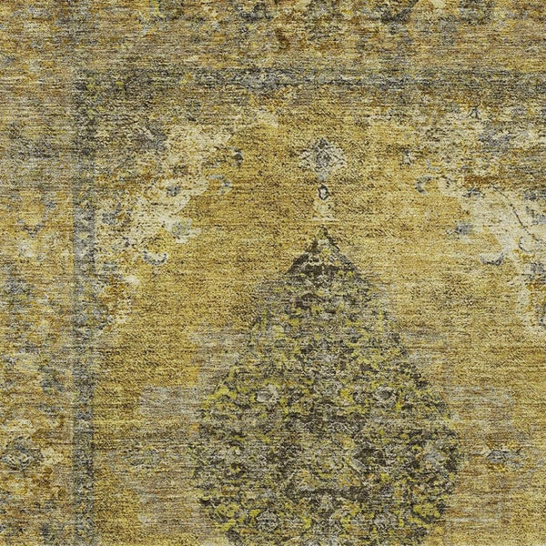 HomeRoots 8' X 10' Medallion Area Rug in Wheat & Gray - Washable, Durable, Indoor/Outdoor Versatility! 629386