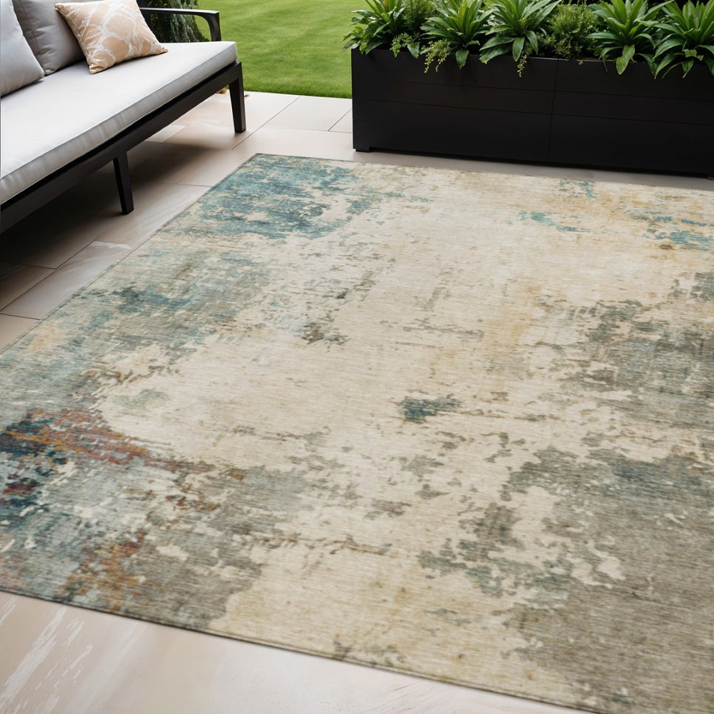 HomeRoots 5' X 8' Abstract Ivory and Taupe Washable Area Rug for Indoor Outdoor Spaces – Stylish & Durable! 629390