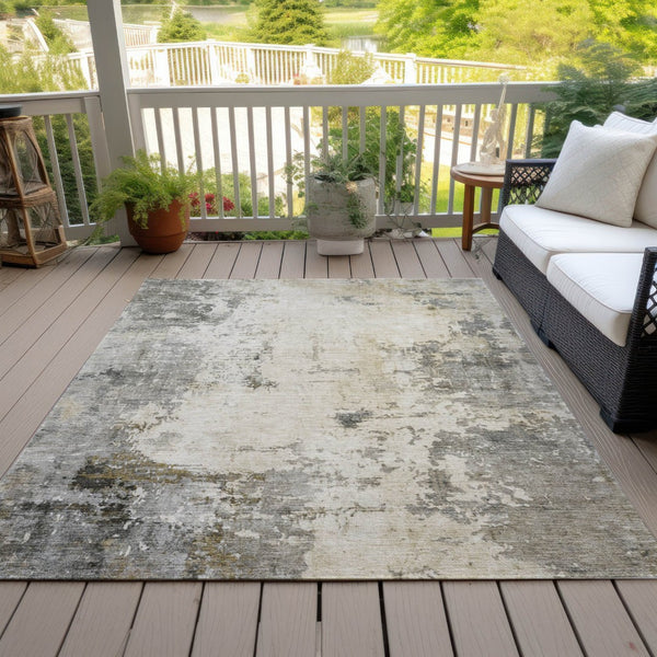 HomeRoots 5' X 8' Stylish Pewter and Ivory Abstract Area Rug - Indoor/Outdoor, Washable, Stain-Resistant Design 629396