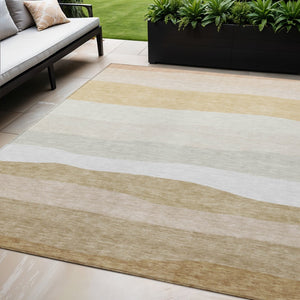 HomeRoots 5' Wheat Gold & Beige Striped Washable Area Rug – Durable Indoor/Outdoor Comfort for Any Space 629426