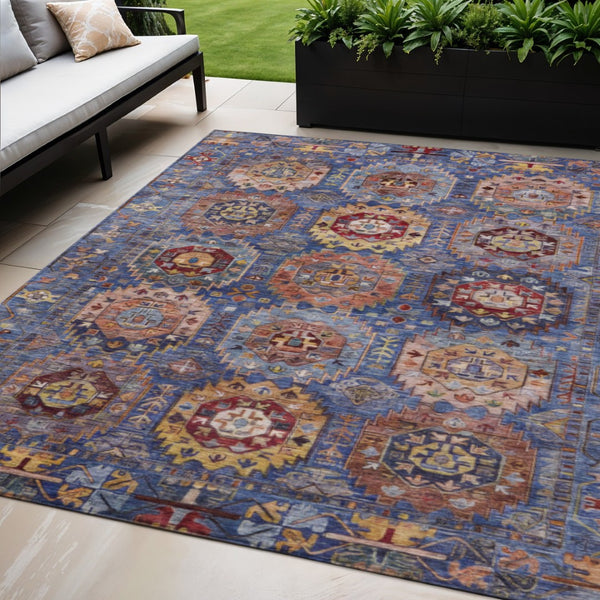 HomeRoots 5' X 8' Washable Denim Blue Medallion Area Rug - Stylish Indoor/Outdoor Decor for Any Space! 629444