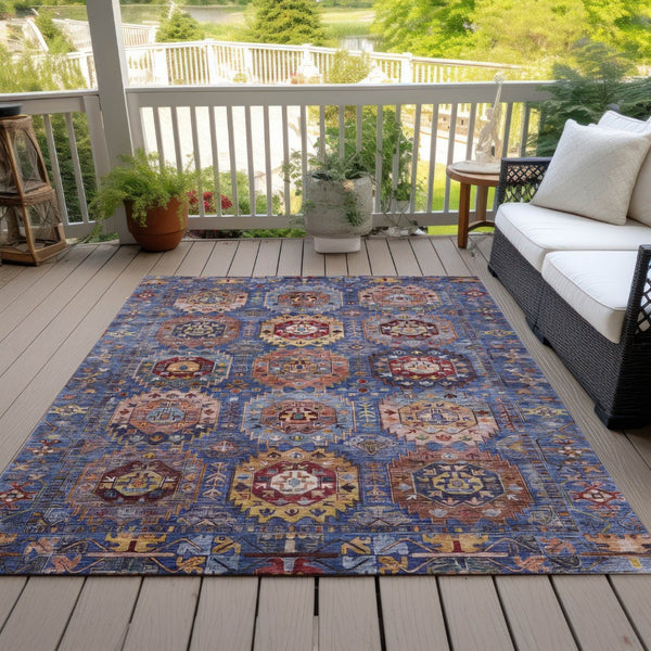 HomeRoots 5' X 8' Washable Denim Blue Medallion Area Rug - Stylish Indoor/Outdoor Decor for Any Space! 629444
