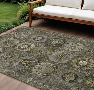 HomeRoots 9' X 12' Medallion Patterned Area Rug - Washable, Durable & Versatile for Indoor/Outdoor Use 629459