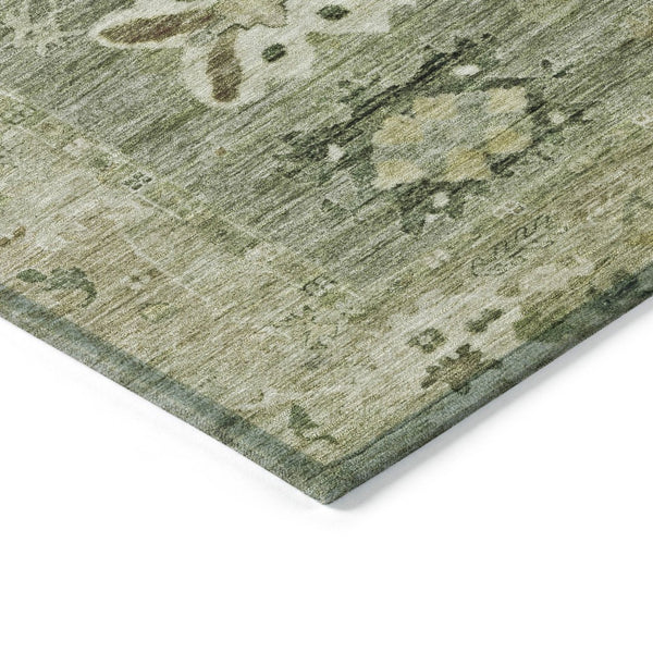 HomeRoots 8' Sage and Beige Round Tribal Rug - Durable, Washable, Stylish for Indoor & Outdoor Spaces! 629511