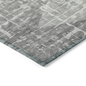 HomeRoots 5' X 8' Gray and Silver Geometric Area Rug – Stylish, Washable, Durable for Indoor & Outdoor Use 629528