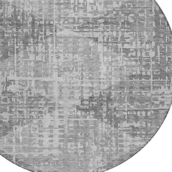 HomeRoots 8' Gray and Silver Geometric Round Area Rug - Washable, Durable, Indoor/Outdoor for Modern Spaces 629529