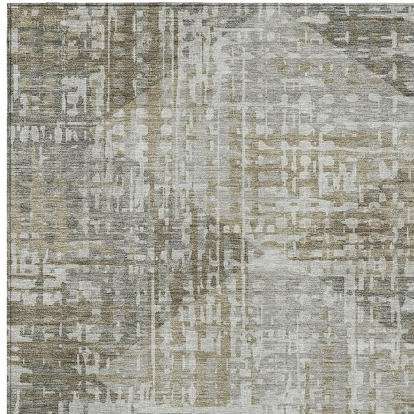 HomeRoots 8' X 10' Modern Pewter and Beige Geometric Area Rug - Washable, Durable for Indoor & Outdoor Use 629536