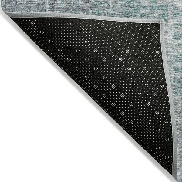HomeRoots 8' Teal Blue and Gray Modern Geometric Round Area Rug - Washable, Durable for Indoor & Outdoor Use 629541