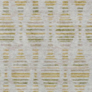 HomeRoots 5' Ivory and Gold Striped Indoor Outdoor Area Rug - Stylish, Washable, and Stain-Resistant Design! 629552