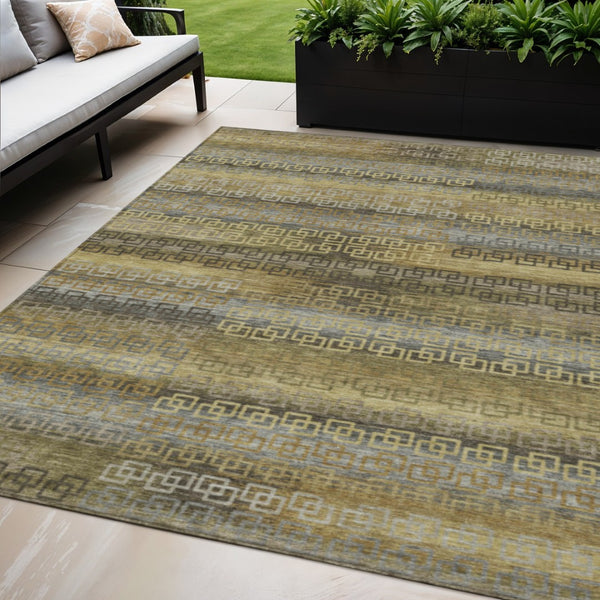 HomeRoots 5' Striped Wheat and Brown Washable Area Rug – Durable, Stylish for Indoor/Outdoor Living Spaces! 629642