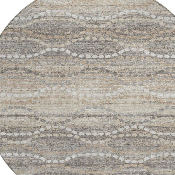 HomeRoots 8' Beige and Gray Round Ogee Area Rug - Washable, Durable, Perfect for Indoor and Outdoor Spaces! 629649