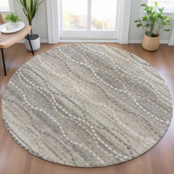 HomeRoots 8' Beige and Gray Round Ogee Area Rug - Washable, Durable, Perfect for Indoor and Outdoor Spaces! 629649