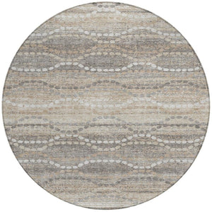 HomeRoots 8' Beige and Gray Round Ogee Area Rug - Washable, Durable, Perfect for Indoor and Outdoor Spaces! 629649