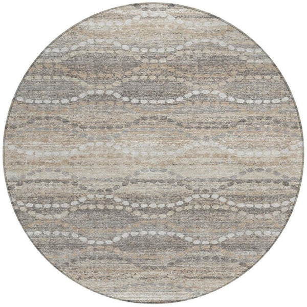 HomeRoots 8' Beige and Gray Round Ogee Area Rug - Washable, Durable, Perfect for Indoor and Outdoor Spaces! 629649