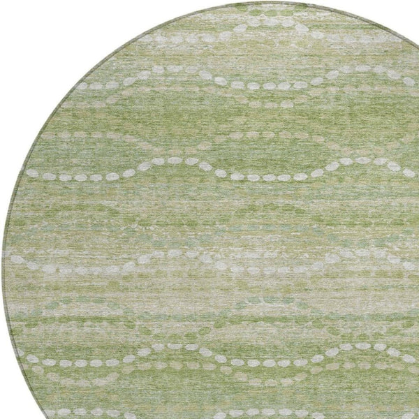 HomeRoots 8' Sage and Ivory Round Area Rug - Stylish Ogee Design, Washable, Durable for Indoor & Outdoor Use 629679