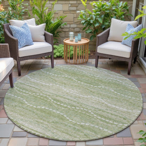 HomeRoots 8' Sage and Ivory Round Area Rug - Stylish Ogee Design, Washable, Durable for Indoor & Outdoor Use 629679