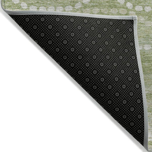 HomeRoots 8' Sage and Ivory Round Area Rug - Stylish Ogee Design, Washable, Durable for Indoor & Outdoor Use 629679
