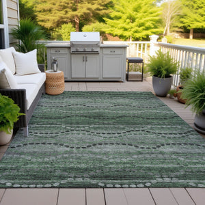 HomeRoots 5' Ogee Area Rug in Olive Green & Gray – Stylish, Washable Indoor/Outdoor Design for High-Traffic Spaces 629708