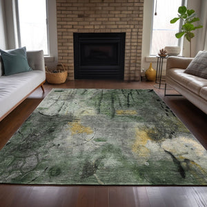 HomeRoots 5' Modern Pewter and Gold Abstract Area Rug - Washable Indoor/Outdoor Design for Versatile Spaces 629732