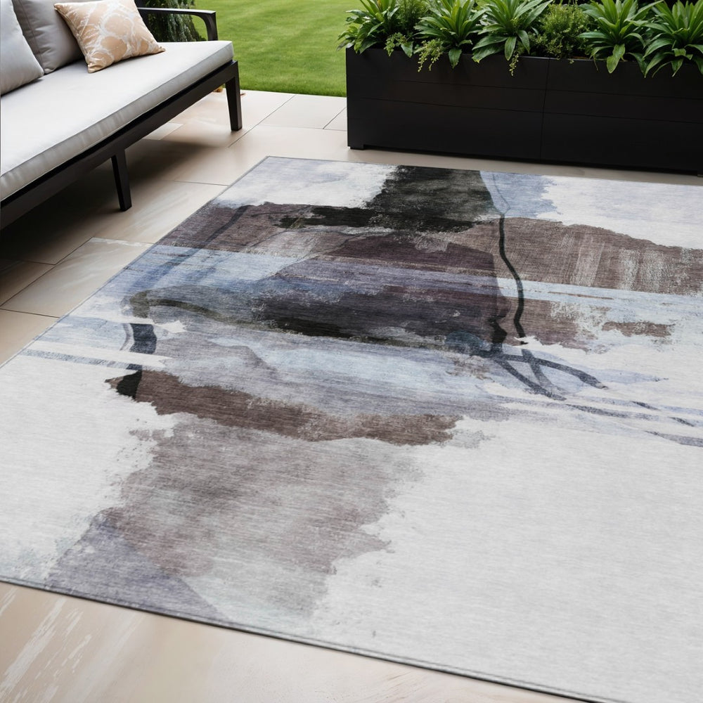 HomeRoots 5' X 8' Brown and Ivory Abstract Area Rug - Durable, Washable Design for Indoor & Outdoor Spaces 629756