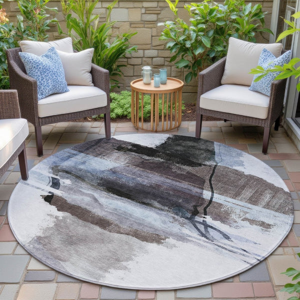 HomeRoots 8' Round Abstract Area Rug in Brown & Ivory – Stylish, Washable, Durable for Indoor & Outdoor Use! 629757