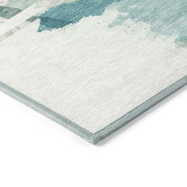 HomeRoots 8' Teal Blue and Ivory Round Rug - Stylish, Washable Indoor/Outdoor Area Rug for Modern Spaces 629775