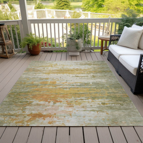 HomeRoots 5' Modern Artichoke Green & Gold Abstract Washable Area Rug for Indoor/Outdoor Style & Durability 629786