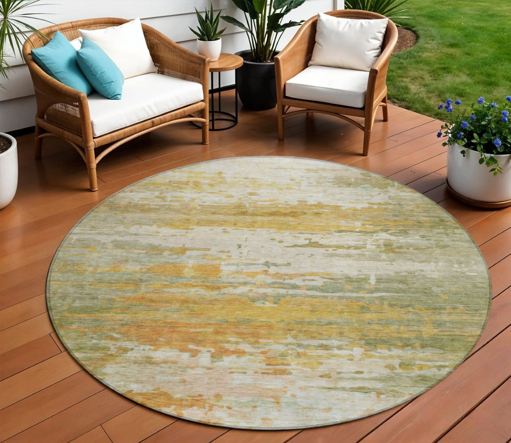 HomeRoots 8' Modern Artichoke Green & Gold Round Abstract Area Rug - Washable, Indoor/Outdoor, Stain-Resistant 629787