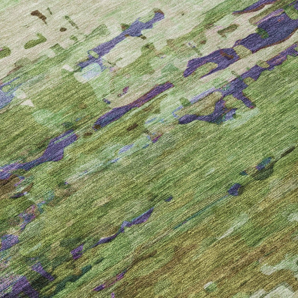HomeRoots 5' Versatile Washable Abstract Area Rug in Green, Lavender & Purple - Perfect for Indoor/Outdoor Use 629836