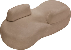 Meridian Furniture Argyle Reversible Chaise Lounge Sofa with Plush Upholstery for Modern Living Room Comfort Beige Faux Shearling Teddy Fabric 629Beige-Chaise