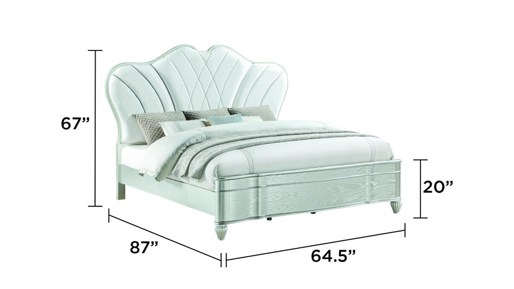 English Elm Eros Traditional Upholstered Queen Bed With Button-Tufted Headboard In Elegant Silver Finish B009S01615