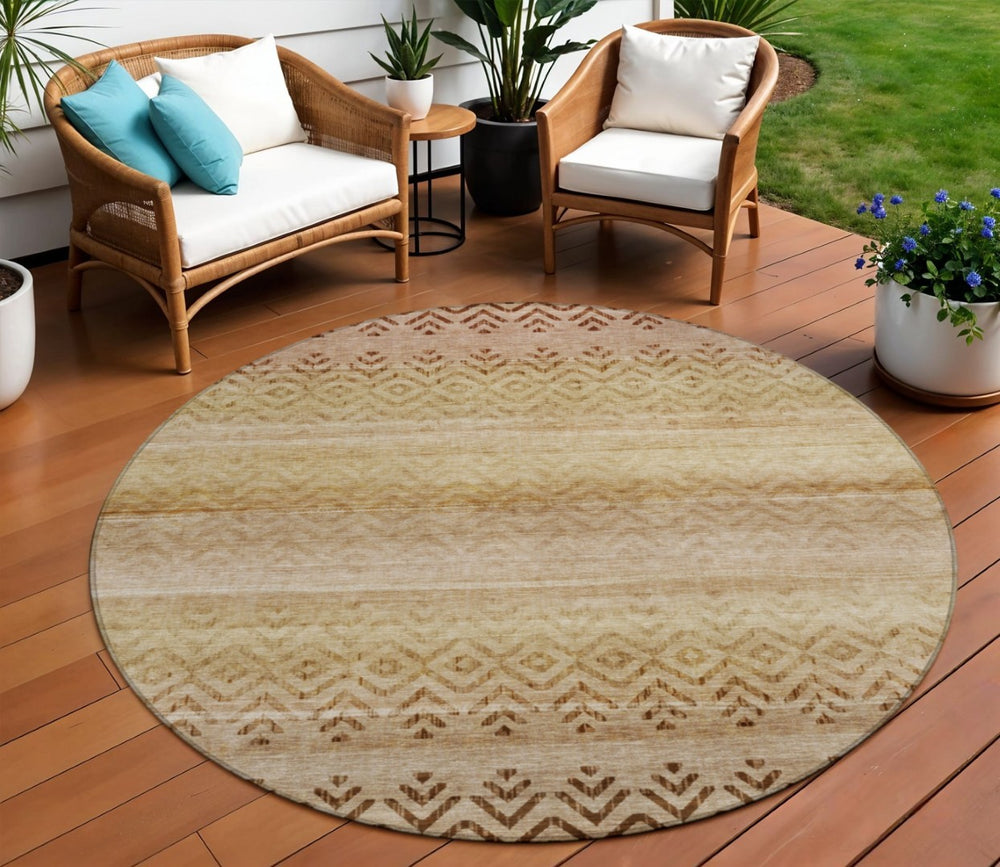 HomeRoots 8' Beige and Brown Round Geometric Area Rug - Washable, Durable, Stylish for Indoor & Outdoor Use 630029