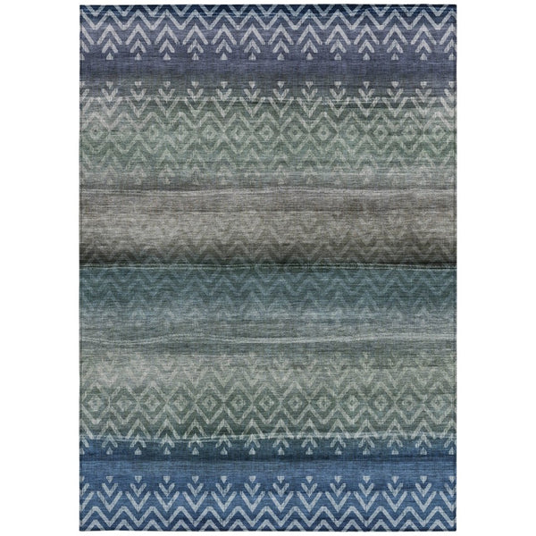 HomeRoots 5' Stylish Blue and Gray Geometric Washable Area Rug - Indoor/Outdoor, Durable, Stain-Resistant Design 630034