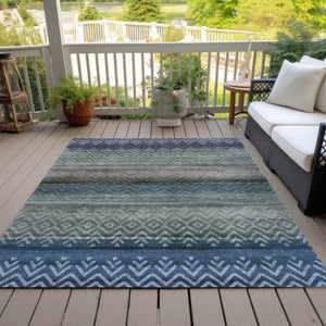 HomeRoots 5' Stylish Blue and Gray Geometric Washable Area Rug - Indoor/Outdoor, Durable, Stain-Resistant Design 630034