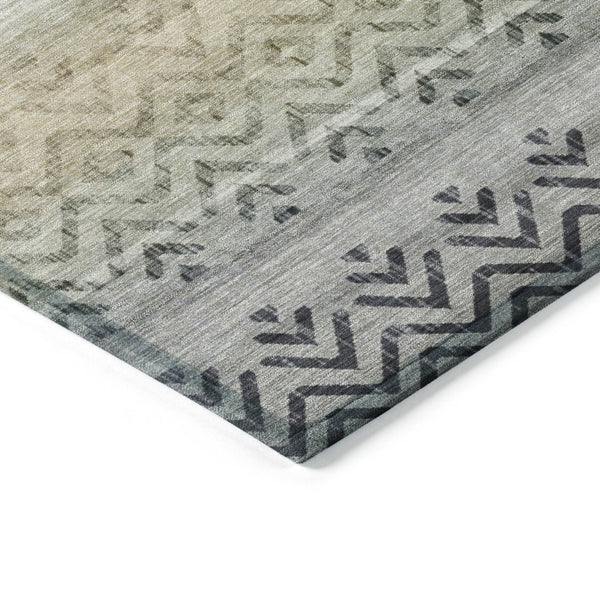 HomeRoots 8' Gray and Copper Geometric Washable Area Rug - Stylish, Durable, Perfect for Indoor & Outdoor Use! 630047