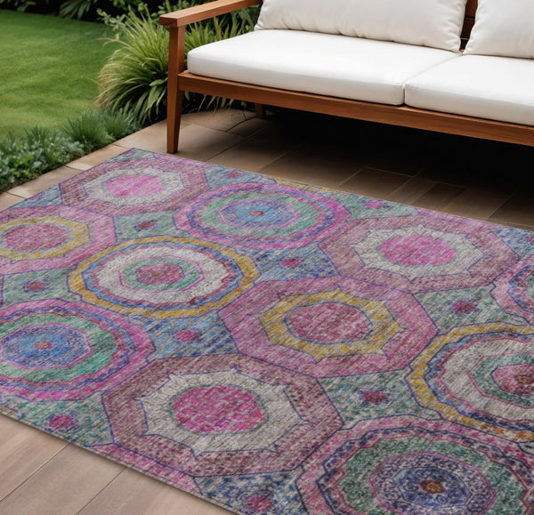 HomeRoots 8' X 10' Washable Geometric Area Rug in Pink, Blue & Gold – Stylish, Durable, Indoor/Outdoor Decor! 630198