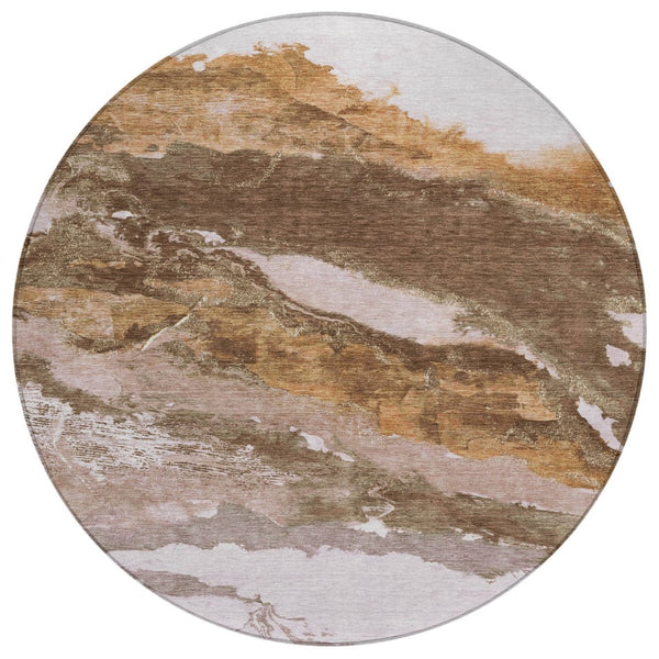 HomeRoots 8' Brown and Silver Round Abstract Rug – Washable, Stain-Resistant, Ideal for Indoor/Outdoor Spaces 630335