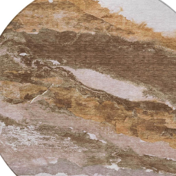 HomeRoots 8' Brown and Silver Round Abstract Rug – Washable, Stain-Resistant, Ideal for Indoor/Outdoor Spaces 630335