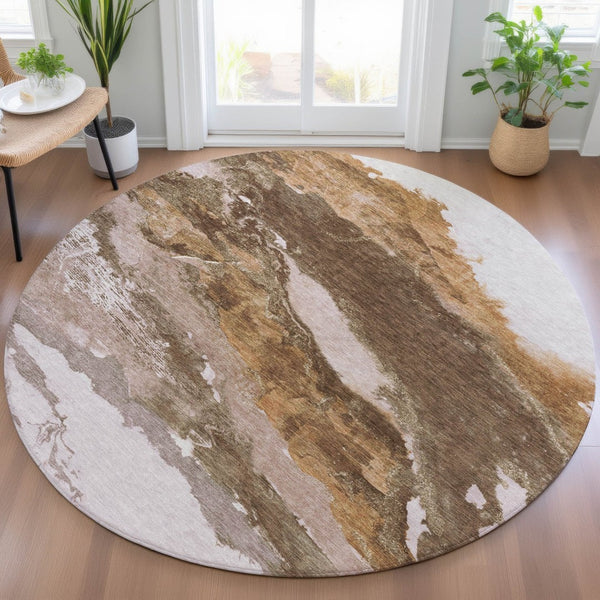 HomeRoots 8' Brown and Silver Round Abstract Rug – Washable, Stain-Resistant, Ideal for Indoor/Outdoor Spaces 630335