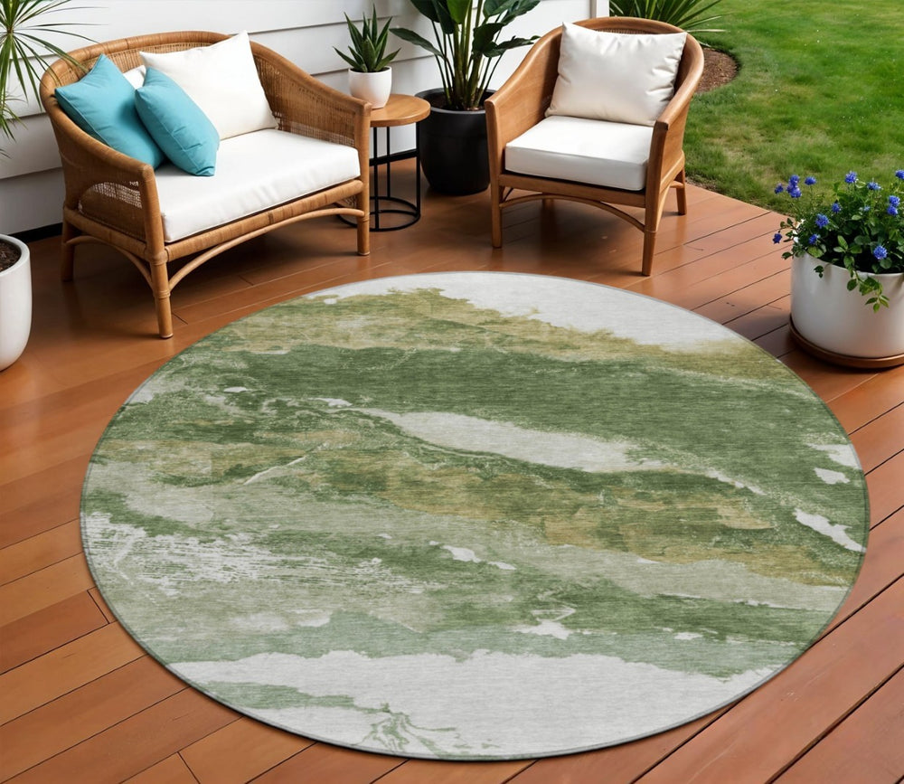 HomeRoots 8' Green and Silver Round Abstract Area Rug - Stylish, Washable, Indoor/Outdoor Perfect for High Traffic Areas 630341